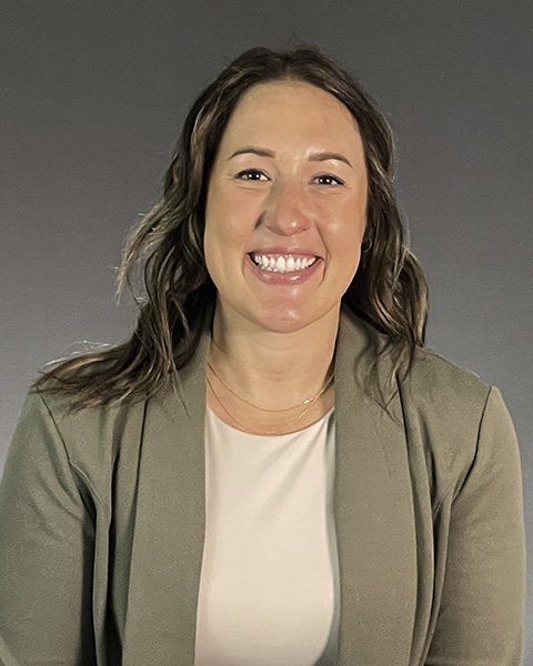 Headshot of Mariah Bevers.